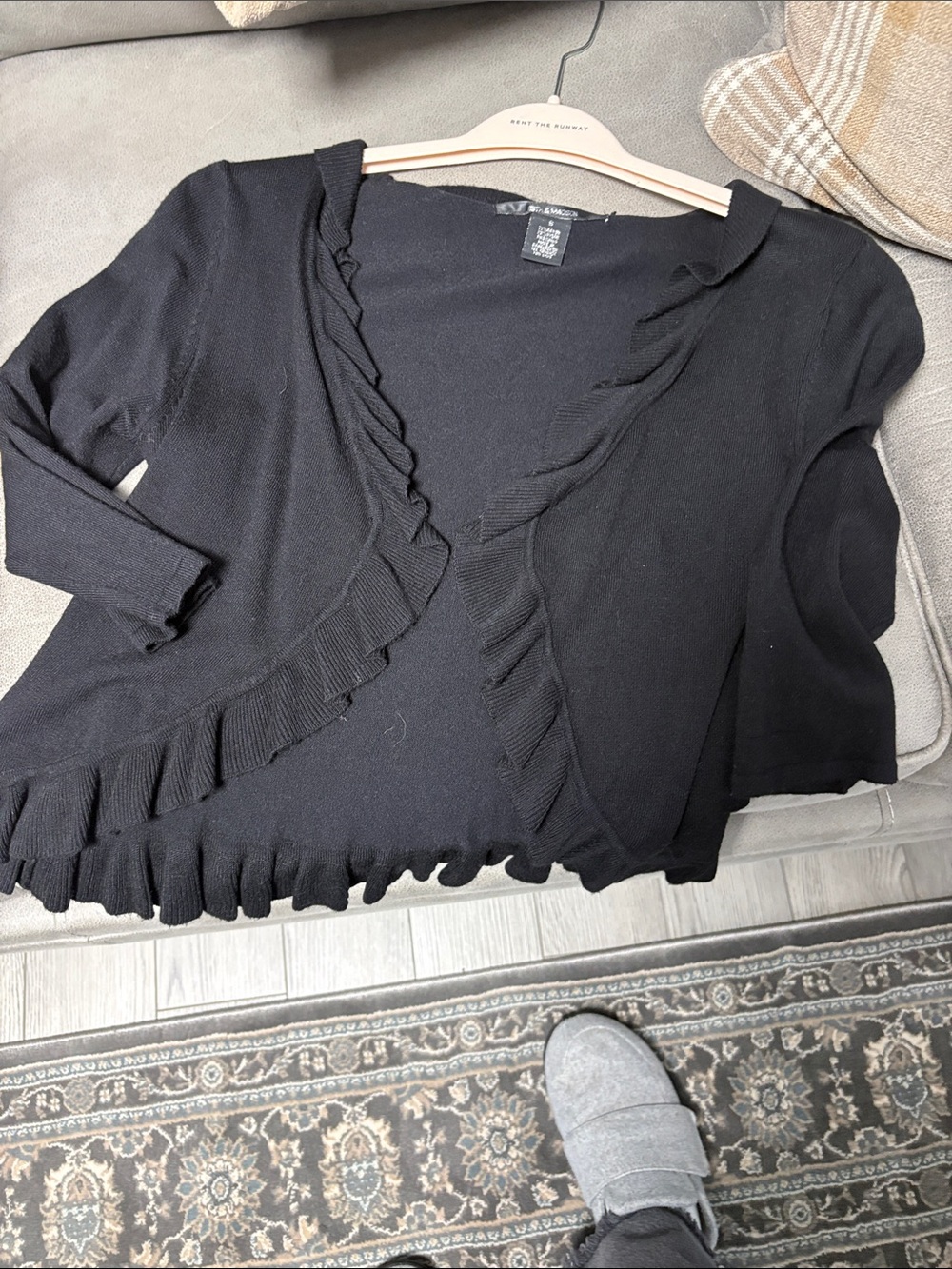 Beth and Madison Black Ruffled Open-Front shrug sz small